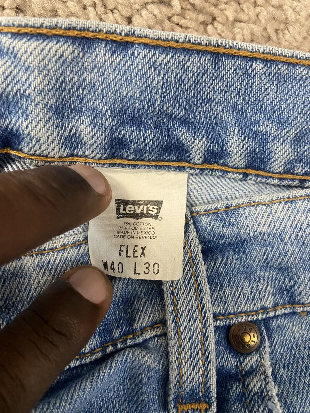 Levis 540 Jeans Mens 40x30 Flex Comfort Fit Relaxed Tapered Distressed Denim